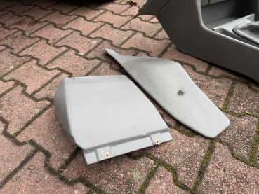 BMW M5 E34 Mittelkonsole Glattleder Silbergrau Vesperbrett Handschuhfach