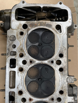 BMW M5 E28 M6 E24 Cylinderhead M88/3 Motor engine head