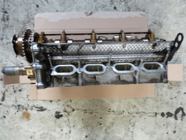 Alpina B10 E39 v8 Zylinderkopf Kopf cylinderhead triebwerk Motor engine M62 BMW