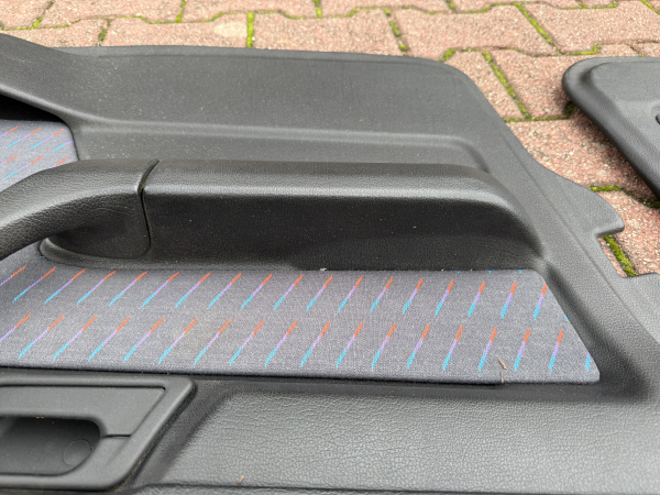 BMW M5 E34 Türpappen Türverkleidungen Verkleidung Türen schwarz mit M-Streifen Winkelhock