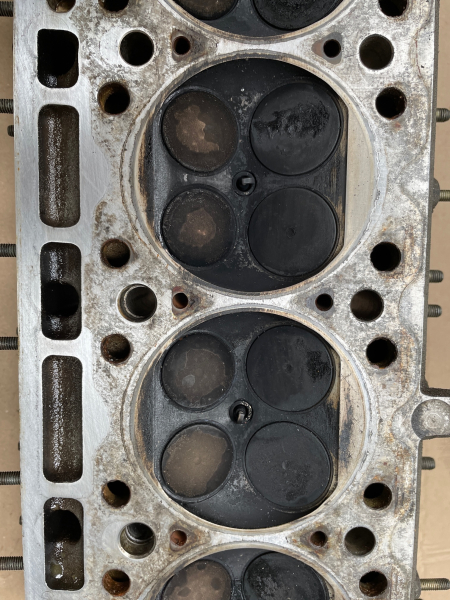 BMW M5 E28 M6 E24 Cylinderhead M88/3 Motor engine head