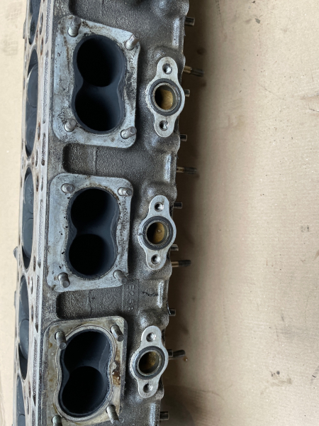 BMW M5 E28 M6 E24 Cylinderhead M88/3 Motor engine head