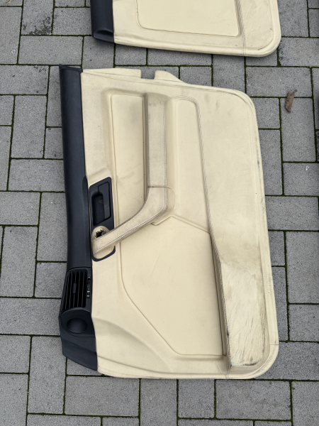 BMW M5 E34 Türpappen Türverkleidungen Verkleidung Türen Leder Glattleder